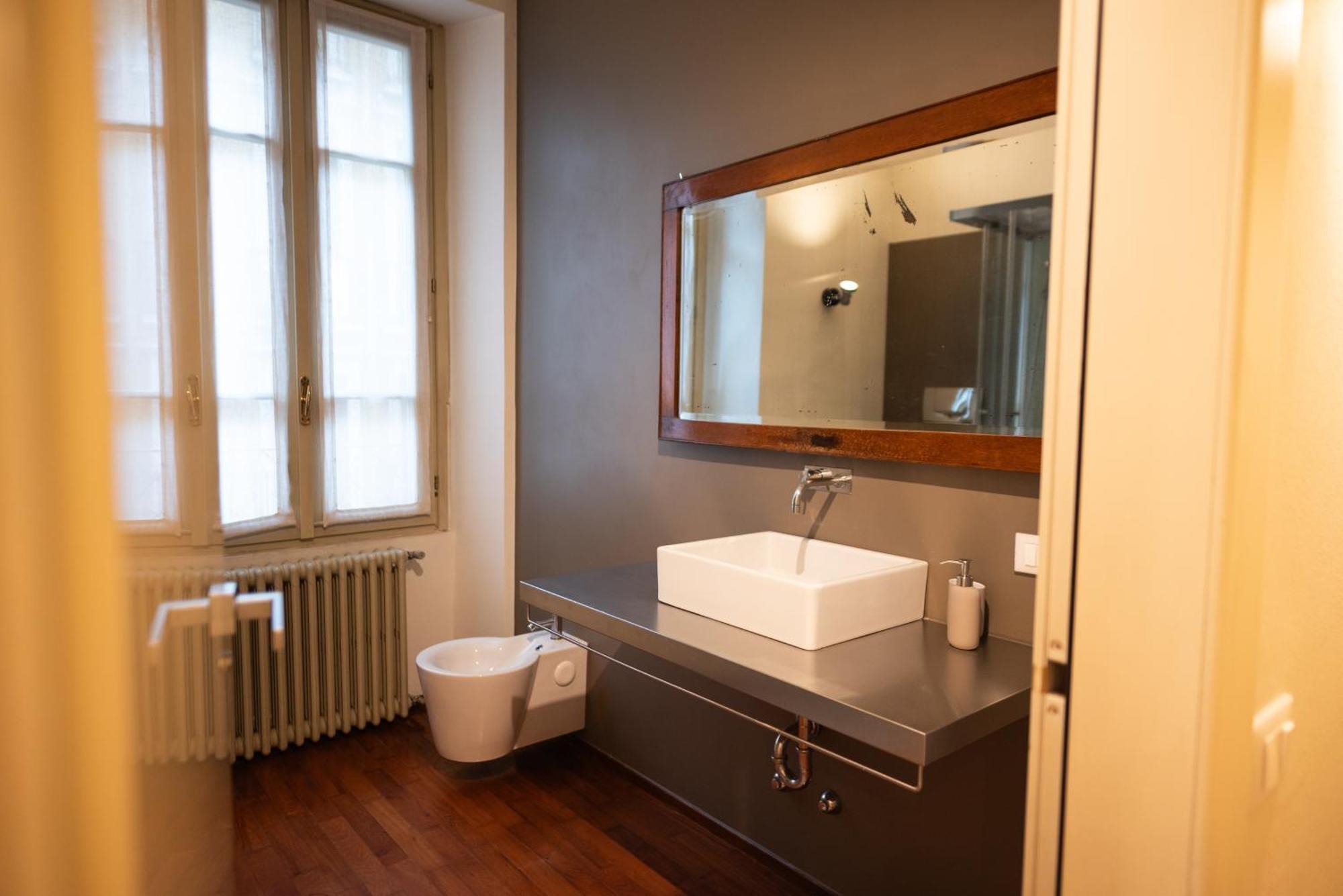 Suite N7 - Rifugio D'Epoca Con Posto Auto Brescia Exterior photo
